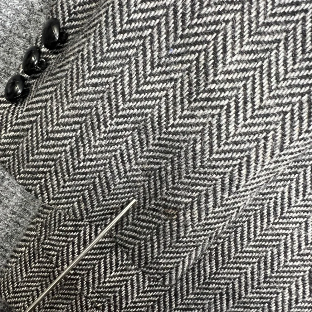 Vintage John Alexander Foleys Herringbone Wool Blazer Gray Elbow Patches USA 41R